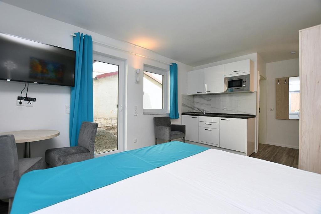 City-Hotel Zuffenhausen - Apartments Штутгарт Экстерьер фото
